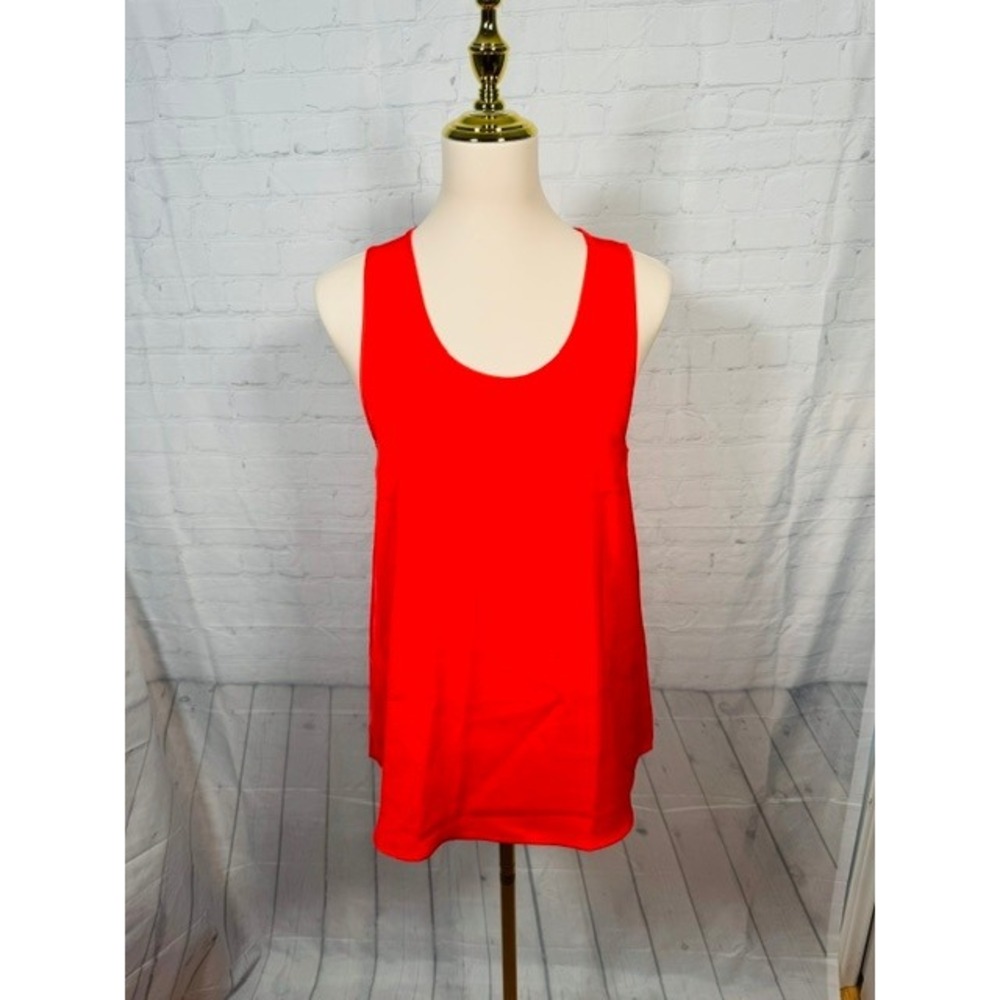 NWT Fabletics EcoSatin Tank Top Strawberry Red Women's M Silky Scoop Neck